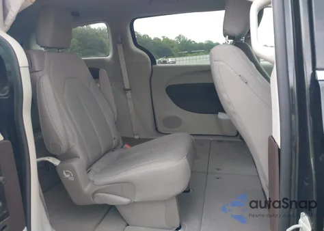 2021 Chrysler Voyager Lx из США, поврежденный, VIN 2C4RC1CG6MR577477